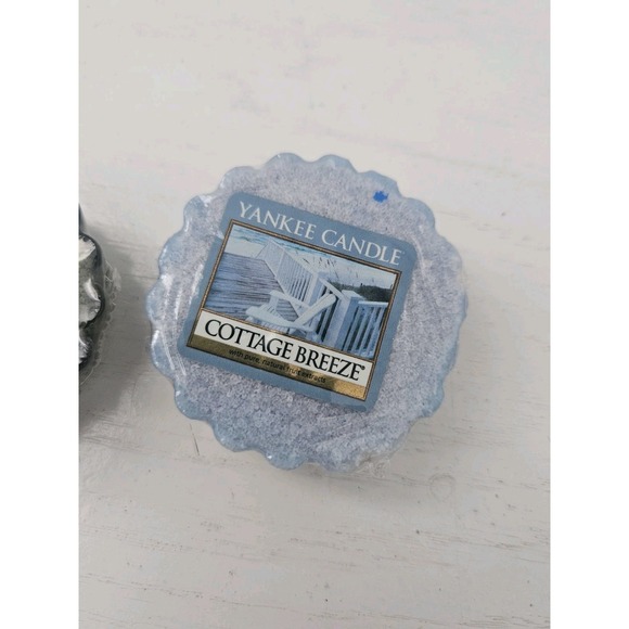 (2)‎ Yankee Candle Wax Potpourri Tarts 0.8 Oz Cottage Breeze & Midsummer's Night - Picture 3 of 6